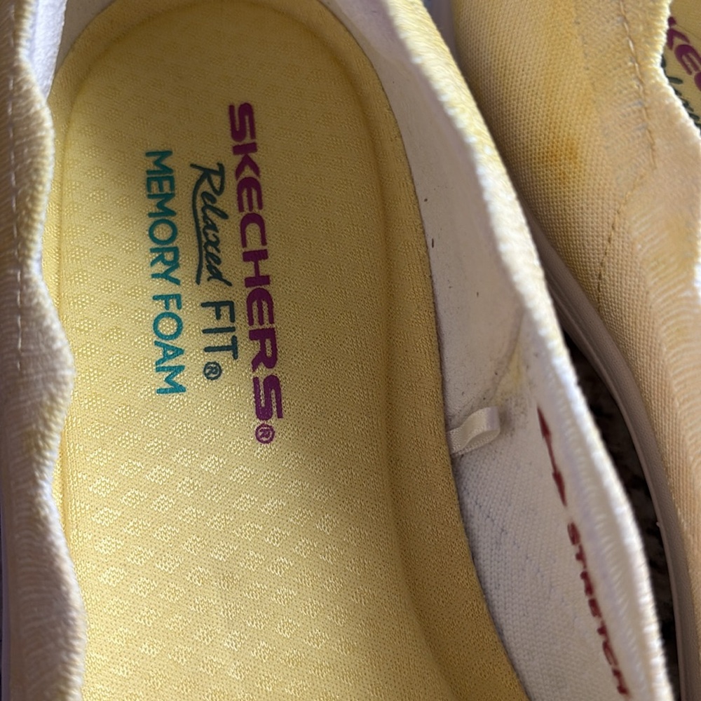 Skechers Reggae Fest Colorflage slip on size 10.  Like new condition. - Picture 4 of 7